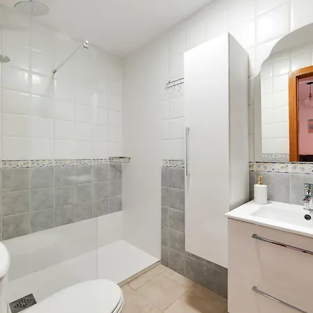 Mieszkanie Przy Plazy Z Basenem La Dama דירה טורבייחה