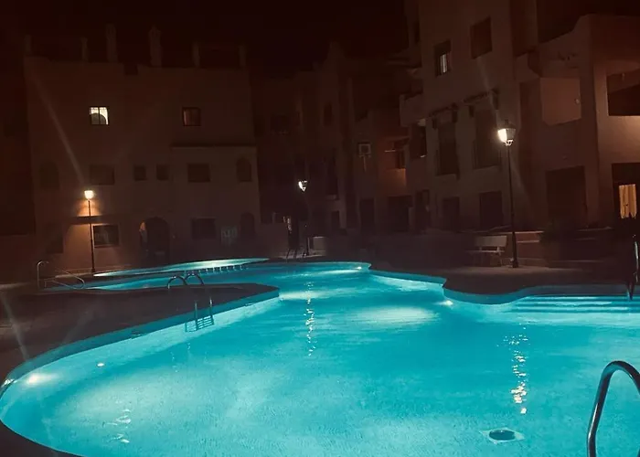 Mieszkanie Przy Plazy Z Basenem La Dama Apartment *