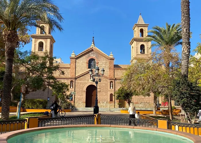 Mieszkanie Przy Plazy Z Basenem La Dama * Torrevieja