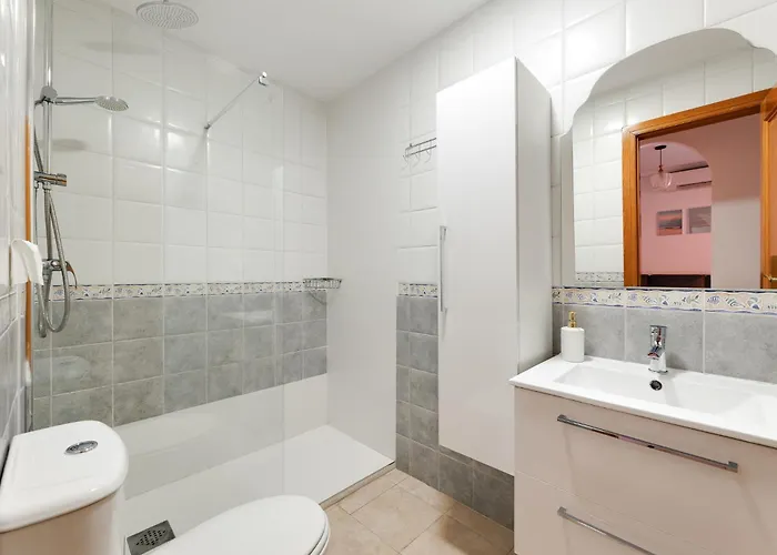 Mieszkanie Przy Plazy Z Basenem La Dama Apartment Torrevieja